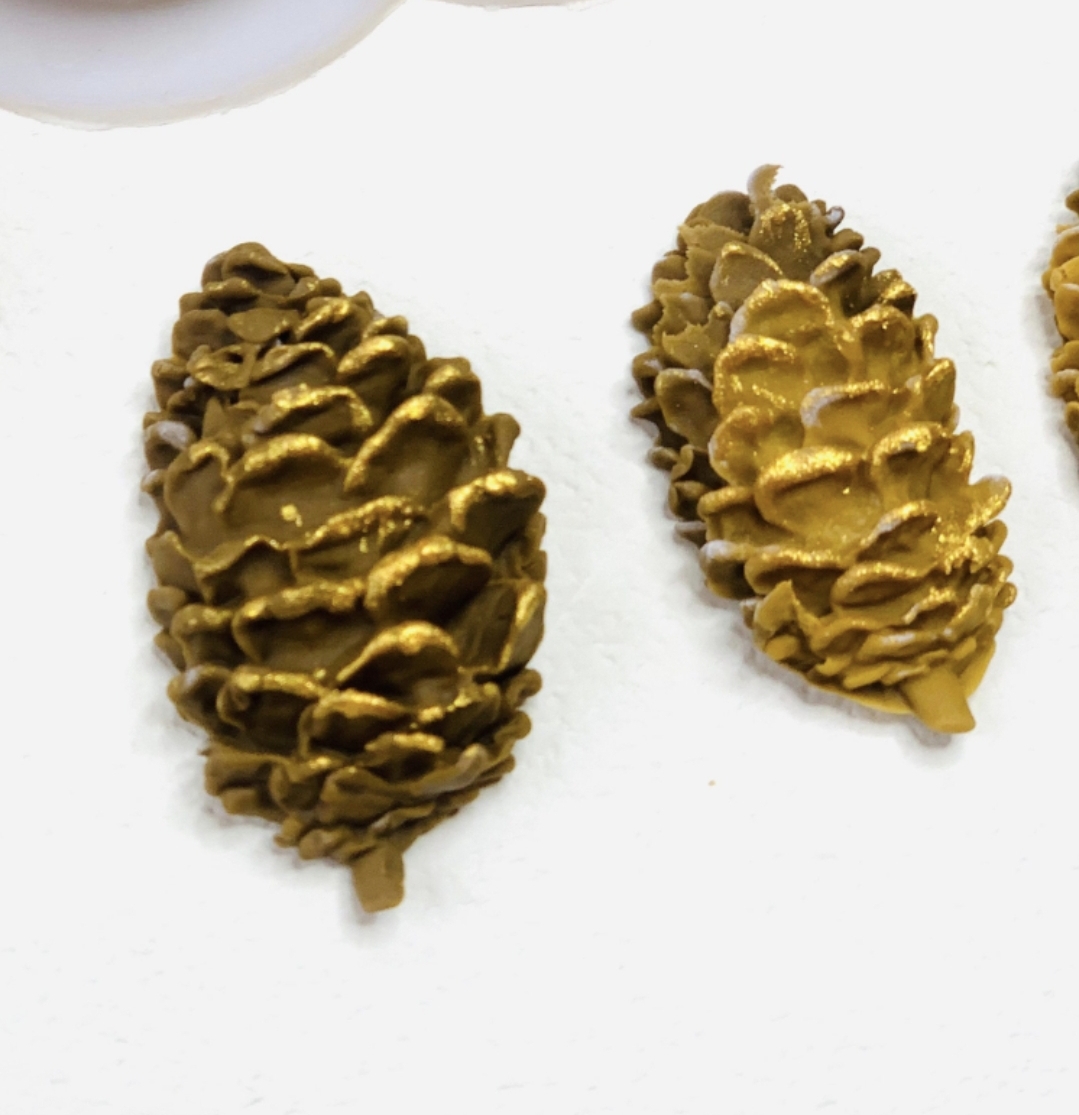 3'lü Minik Yarım Kozalak Silikon Kalıp Mum Kokulu Taş K-1374, Kokulu Taş Sabun Alçı Mum Kalıbı - Görsel 5