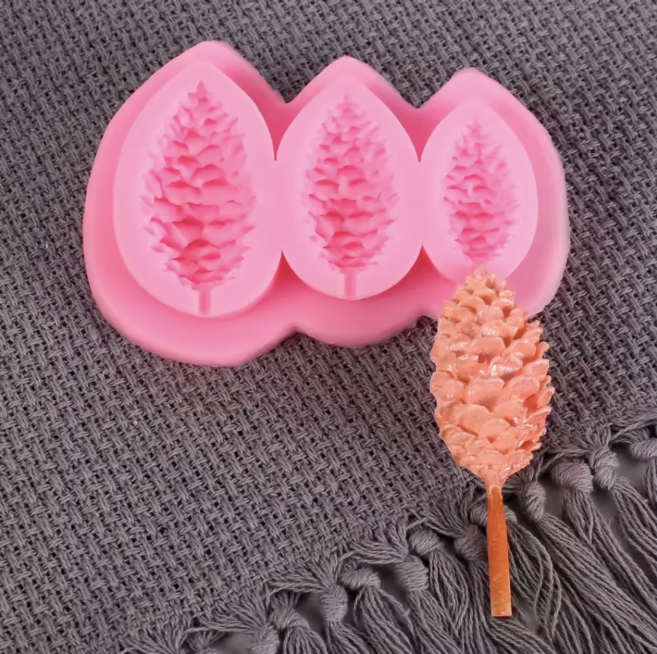 3'lü Minik Yarım Kozalak Silikon Kalıp Mum Kokulu Taş K-1374, Kokulu Taş Sabun Alçı Mum Kalıbı - Görsel 7