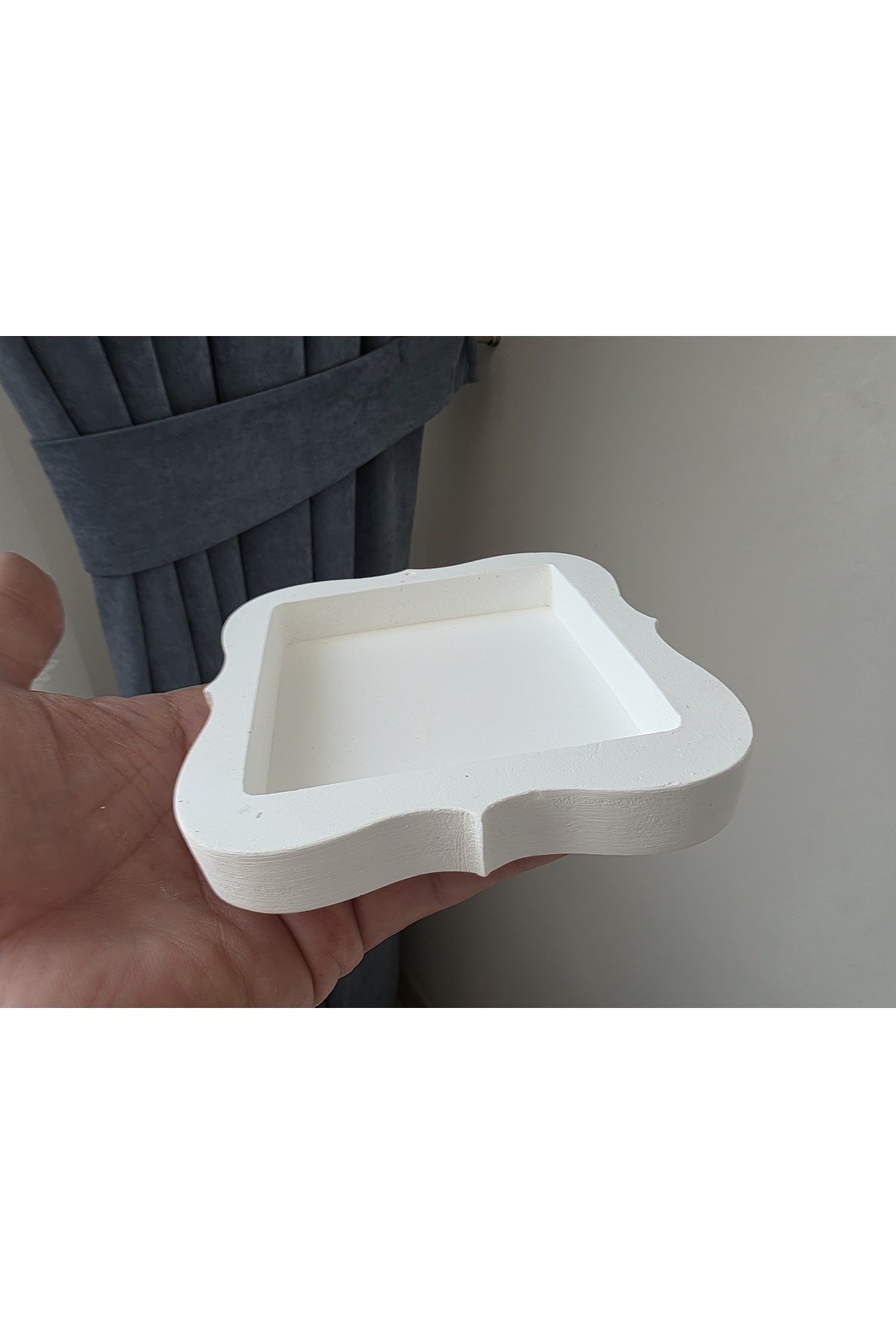 11,5cm Kavisli Kare Çerçeve Pano Silikon Kalıp K-1619, Polyester Fimo Hamuru Taş Tozu Çimento Alçı Kalıbı - Görsel 3